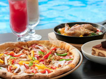 The Eight, Fairmont Singapore