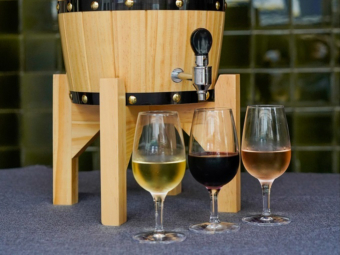 The Market Grill & Wine 90