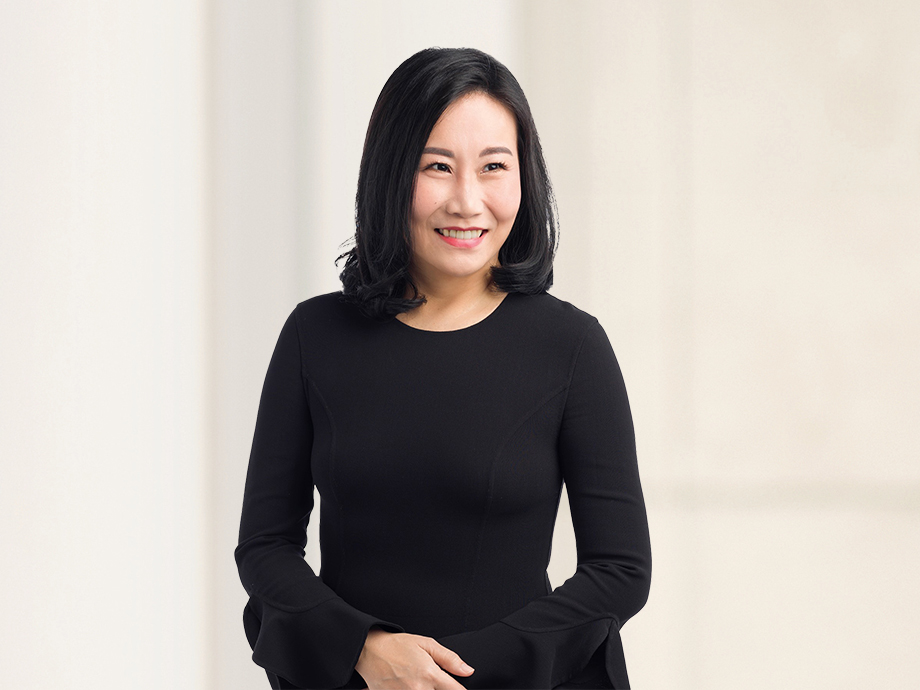 Ms Loretta Yuen