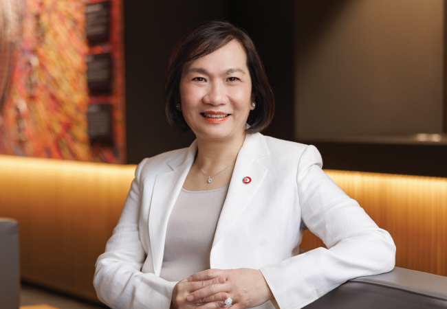 Ms Helen Wong