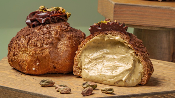10% off Pistachio Chocolate Cream Puff by Baristart Coffee
