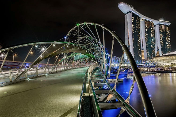 10+ Great Places for a Stunning View of National Day 2019 Fireworks - Helix Bridge and Benjamin Sheares Bridge